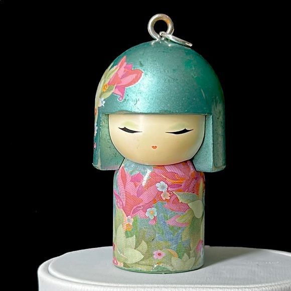 🖤RARE💕Kimmidoll / Kokeshi doll ‘TAKARA’ pendant - Picture 1 of 12